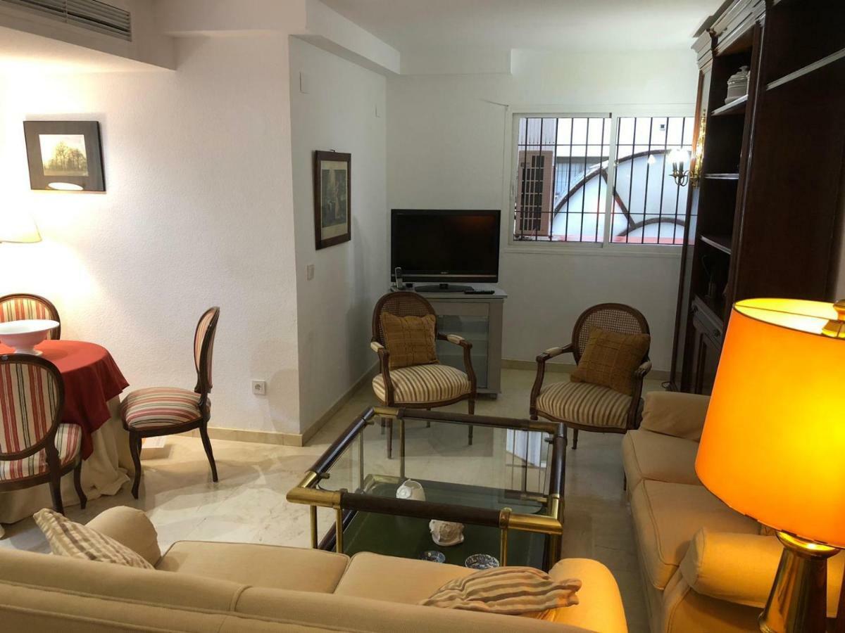 Alojamiento Ronda De Los Tejares Córdoba Exterior foto